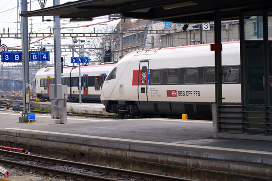 Railway station Genève-Cornavin at City of Geneva on a cloudy spring day. Photo taken March 18th, 2022, Geneva, Switzerland.