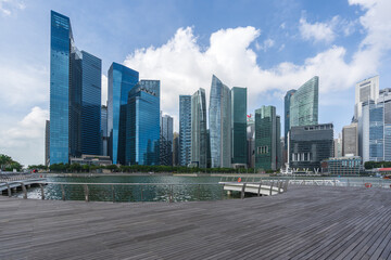 Fototapeta na wymiar panoramic city skyline in singapore