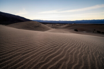 Fototapeta na wymiar Sand ripples in Mesquite Flat Sand Dunes in Death Valley, California