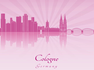 Fototapeta premium Cologne skyline in purple radiant orchid