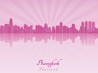 Obraz premium Bangkok skyline in purple radiant orchid