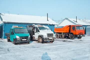 road equipment for the construction, repair and cleaning of roads, in winter