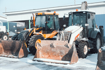 road equipment for the construction, repair and cleaning of roads, in winter