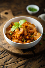 Spicy rice with shrimps and green pea