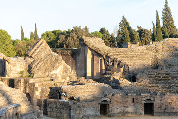 Antiguas ruinas romanas en la ciudad de Itálica