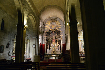 Interior de la Iglesia de Santiago de Padrón en la provincia de La Coruña, comarca del Sar, Galicia, España. 
