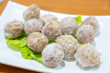 A delicious plate of fondue meatballs