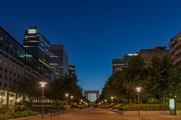La Defense District and Grande Arche at Dusk With Towers and Trees