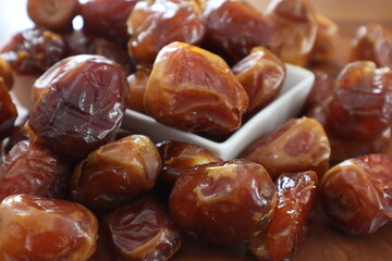 ramadan persimmon traditional natural food