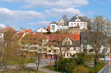 Aschaffenburg, Panorma der Wohnbebauung am Main