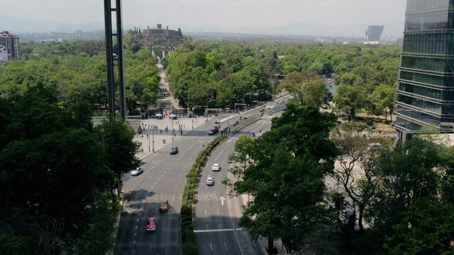 cdmx drone shot castillo de Chapultepec