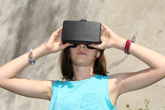 young girl with virtual reality headset