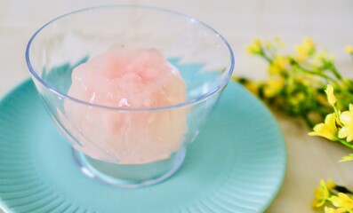 ピンクの桜ゼリー