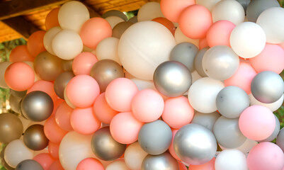 Photo zone decoration from balloons on a baby party