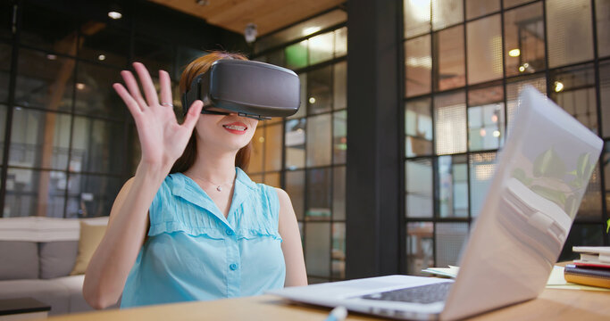 meeting with VR glasses