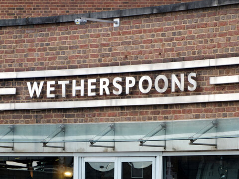 sign over the wetherspoons public house at leeds railway station