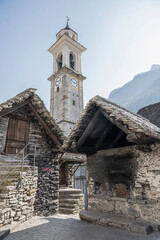 Kirchturm von Sonogno, Verzascatal, Kanton Tessin, Schweiz