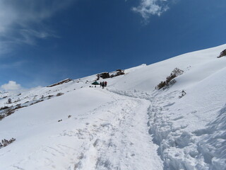 Snow covered Trek of Tungnath Temple.