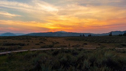 Obraz premium Sunset in Lamar Valley, Yellowstone National Park