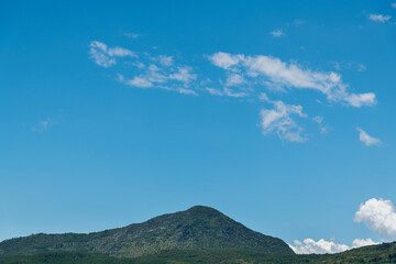 Obraz premium Landscape of blue sky and mountain