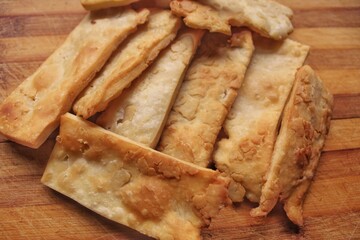 Fried dough 