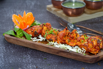 chicken tikka is one of the most popular chicken starter or appetizer from Indian Cuisine.