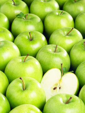 Close-up of apples