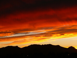 Atardecer cerro del muerto.
