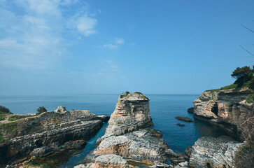 Fototapeta premium cliffs on seaside