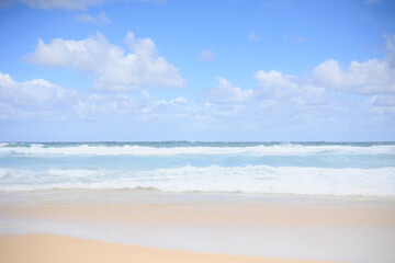 ボンダイビーチの綺麗な空と海