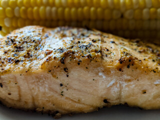 grilled salmon with corn on the cob