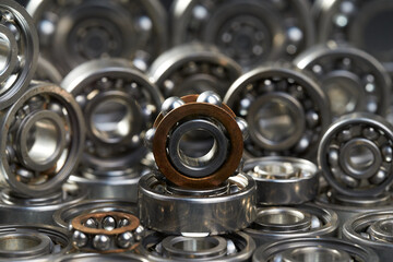 Bearings. Ball bearings. Thrust bearings.