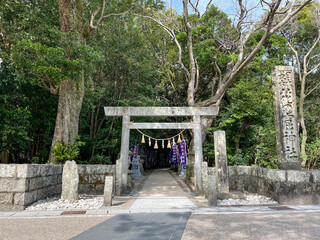 花窟神社