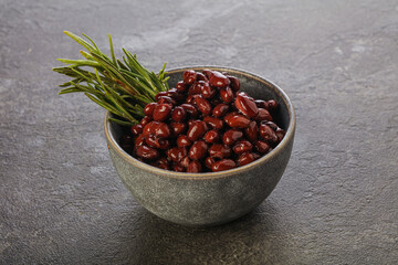 Vegan cuisine - black kidney in the bowl