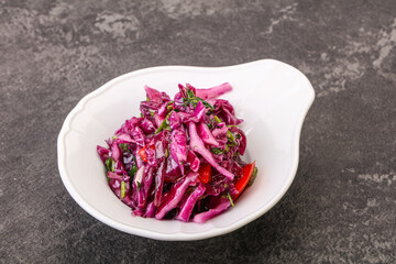 Pickled red cabbage with herbs