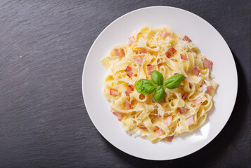 plate of pasta carbonara, top view