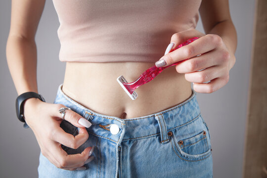 Intimrasur Bilder Durchsuchen 2,136 Archivfotos, und