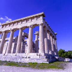 Obraz premium A 3/4 view of the Temple of Aphaia (or Afaea). Aegina island, Saronic gulf, Greece.