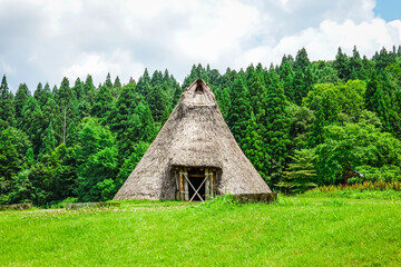 縄文時代の笹山遺跡公園（新潟県十日町市）