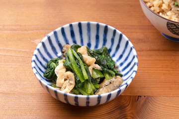 ほうれん草と油揚げの煮びたし