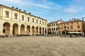 Fototapeta na wymiar The Duomo Square in Padua