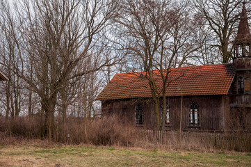 Fototapeta premium Old abandoned wooden Mariavite church in Poland