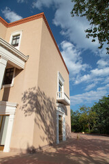 Fototapeta premium New Mexico State capitol building in Santa Fe, New Mexico