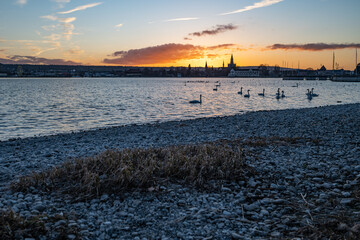 Abendspaziergang am Konstanzer Seeufer