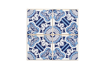 Padrão de azulejos em duas cores, azul claro e azul marinho, típico português