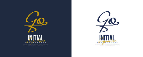 Fototapeta na wymiar Initial G and Q Logo Design in Elegant and Minimalist Handwriting Style. GQ Signature Logo or Symbol for Wedding, Fashion, Jewelry, Boutique, and Business Identity