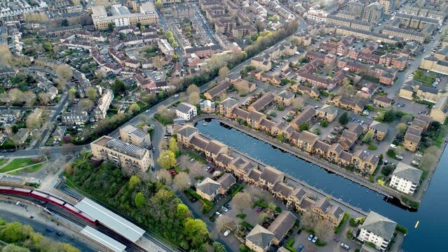 Millwall outer dock and Mudchute DLR station