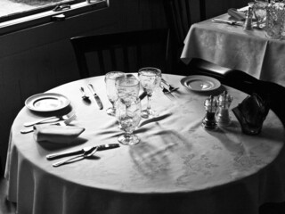 Fine diningg place-settingg
