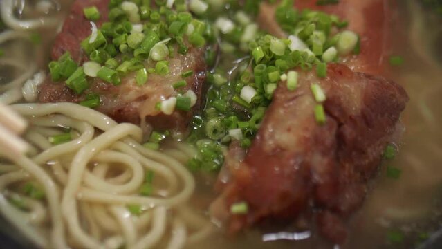 ソーキそば