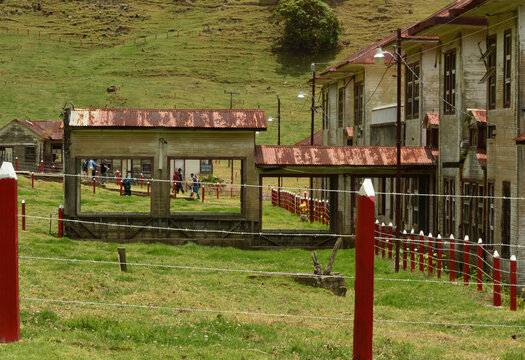 old house, sanatorio Duran
